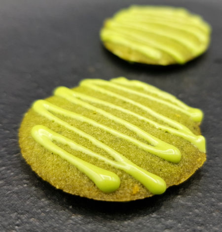 Katzenzungen mit Matcha